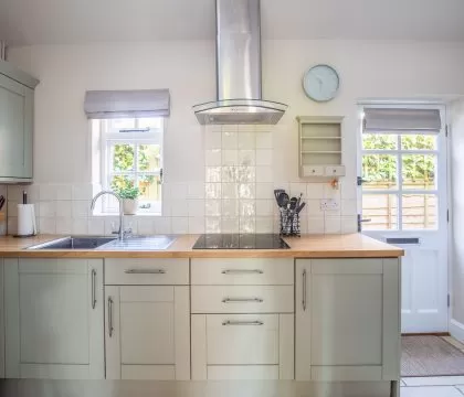 Enoch Cottage Kitchen - StayCotswold