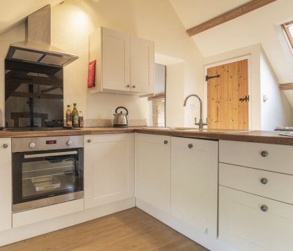 The Granary at Oriel Farm Kitchen Area - StayCotswold