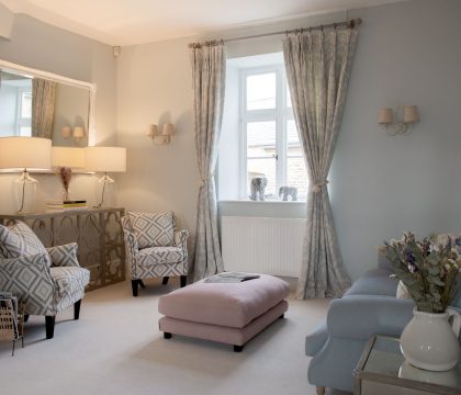 Yew Tree Farm Sitting Room - StayCotswold