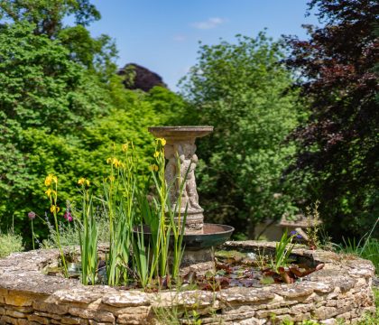 Hillview - StayCotswold