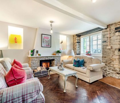 Cross Keys Cottage Living Room - StayCotswold