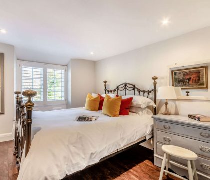 Cross Keys Cottage Bedroom 4 - StayCotswold