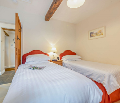 Cider Press Cottage Bedroom 2 - StayCotswold