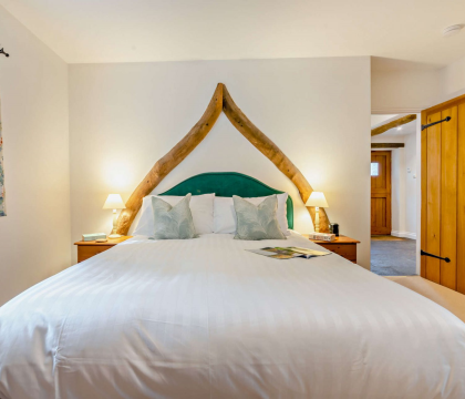 Cider Press Cottage Master Bedroom - StayCotswold