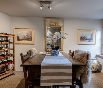 Pinkney House Dining Room - StayCotswold