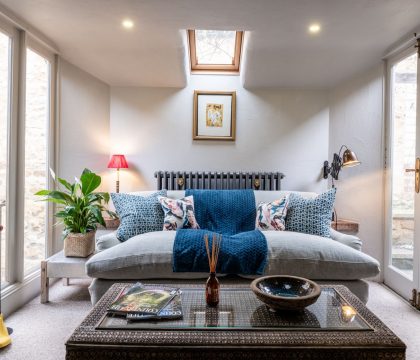 Pinkney House Snug - StayCotswold