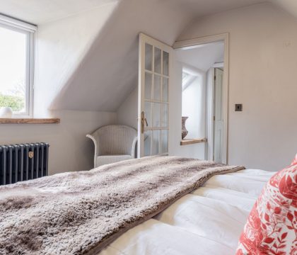 Pinkney House Bedroom 3 - StayCotswold