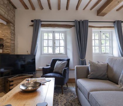 Lilac Cottage Sitting Room - StayCotswold