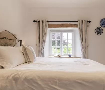 Lilac Cottage Master Bedroom - StayCotswold