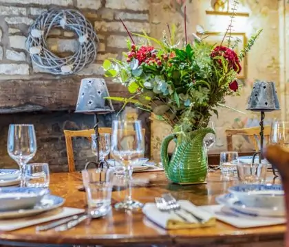 Pear Tree Cottage Bourton Dining Table - StayCotswold
