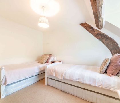 Norman Chapel Bedroom 3 - StayCotswold