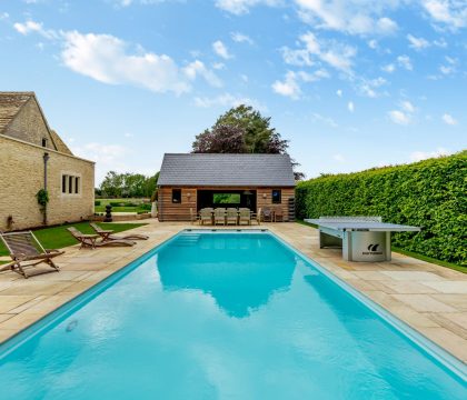 Keepers Lodge Swimming Pool - StayCotswold