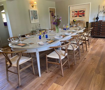 Keepers Lodge Dining Room - StayCotswold