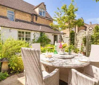 Pear Tree Cottage Bourton Garden - StayCotswold
