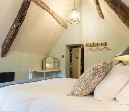 Old Rectory Bedroom 5 - StayCotswold