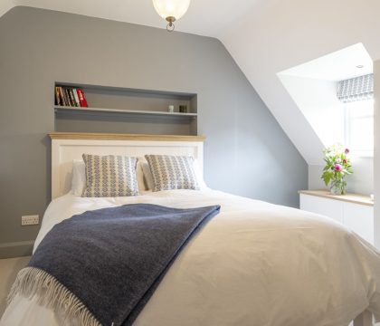 Yew Tree Cottage Bedroom 3 - StayCotswold