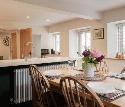 Highgate Dining Area - StayCotswold