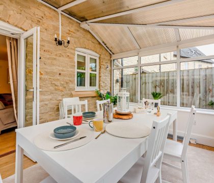 5 Stone Cottage Conservatory - StayCotswold