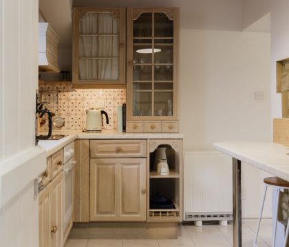 Orchard Cottage Kitchen - StayCotswold
