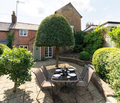 Orchard Cottage - StayCotswold