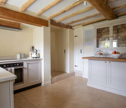 Ford Bank Cottage Kitchen - StayCotswold