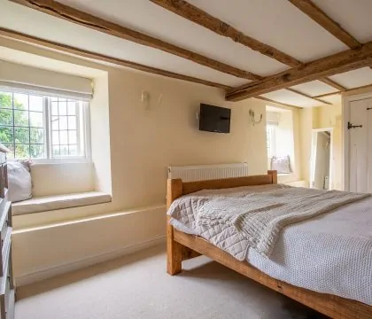 Ford Bank Cottage Bedrooom 2 - StayCotswold