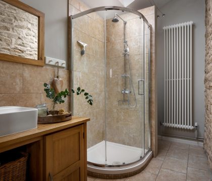 The Forge Shower Room - StayCotswold