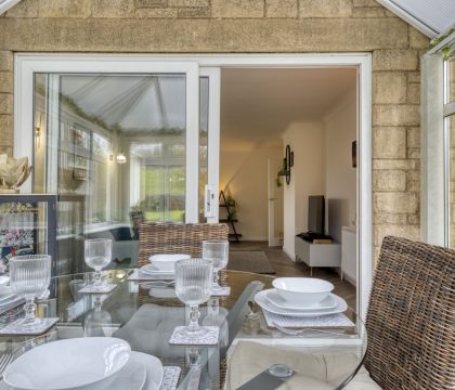 Hillside Dining Room - StayCotswold