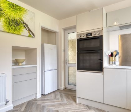 Hillside Kitchen - StayCotswold