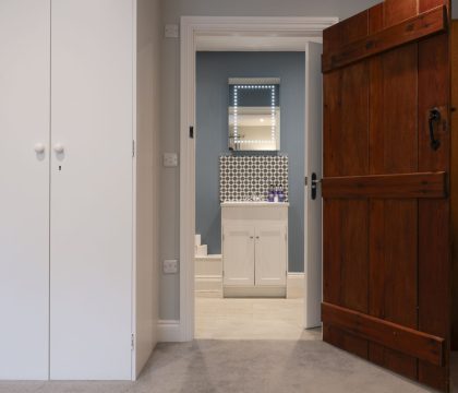 Macs Leap Bedroom 2 Ensuite - StayCotswold