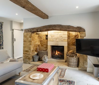 Macs Leap Sitting Room - StayCotswold