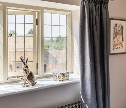 Honeysuckle Cottage Bedroom 2 - StayCotswold