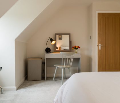 Agatha Bear Cottage Master Bedroom - StayCotswold