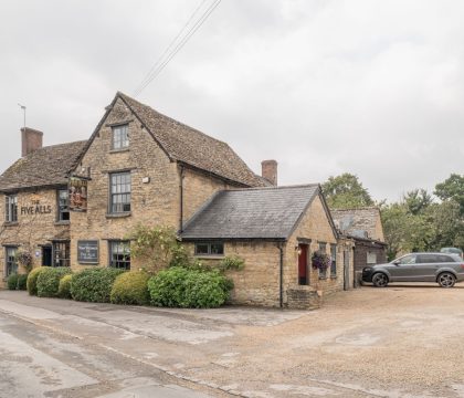 The Hideaway - StayCotswold