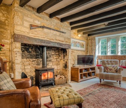 Primrose Cottage, Blockley Sitting Room - StayCotswold