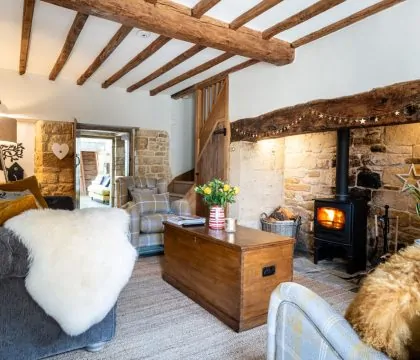 Honeysuckle Cottage Sitting Room - StayCotswold