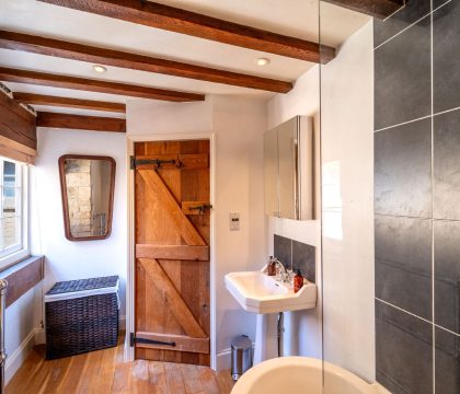 The Mill Family Bathroom - StayCotswold