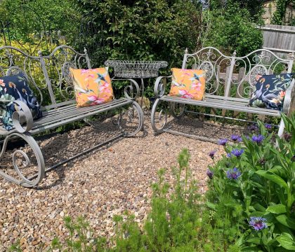Pyatt's Pad Garden - StayCotswold