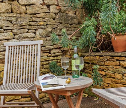 The Old Sweet Shop Garden - StayCotswold