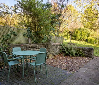 Archway House Garden - StayCotswold