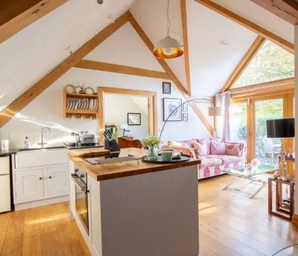 The Sycamore Kitchen - StayCotswold