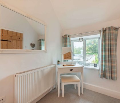 North House Dressing Table - StayCotswold
