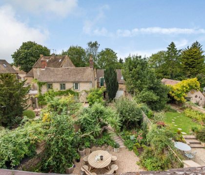 Steps Cottage Garden - StayCotswold