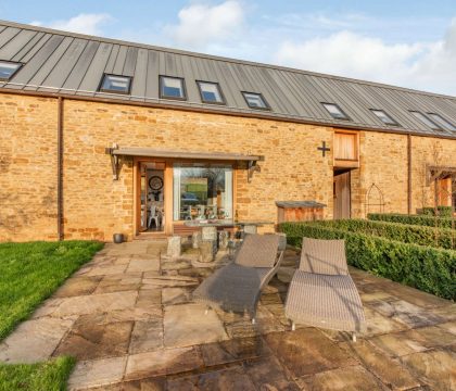 Yew Barn - StayCotswold