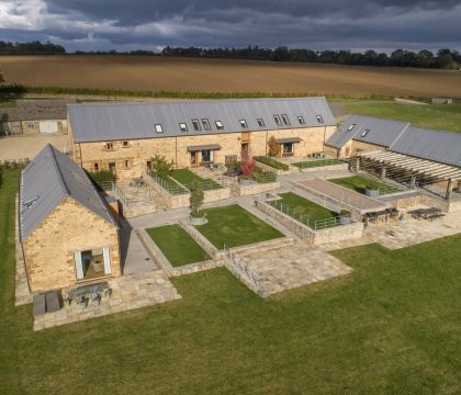 Yew Barn and The Cottage - StayCotswold
