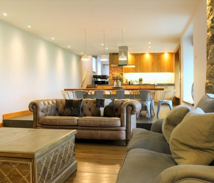 Oak Barn Sitting Room - StayCotswold