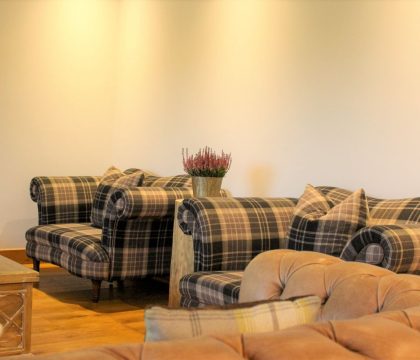 Oak Barn Sitting Room - StayCotswold