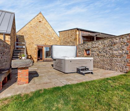 Walnut Barn - StayCotswold