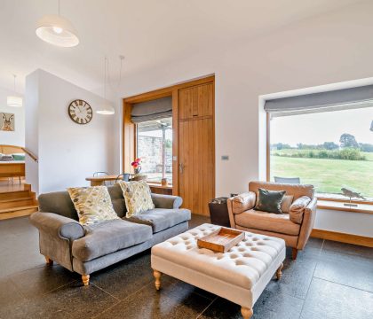 Ash Barn Sitting Room - StayCotswold