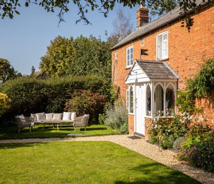 Carpenters Cottage Garden - StayCotswold